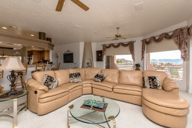 Building Photo - 3611 Vega Ln