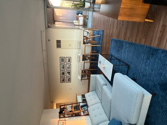 Foto del edificio - 520 N Kingsbury St
