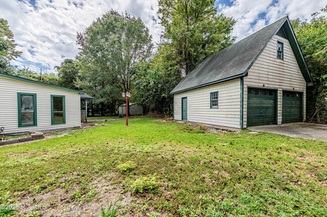 Building Photo - 1100 Audrey Ct