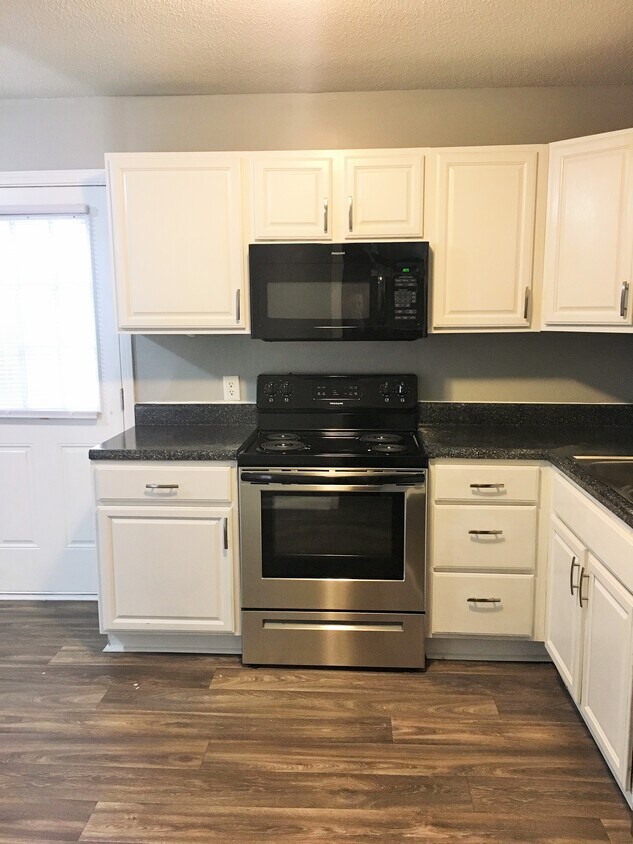 Foto principal - 510 Sherwood Ct