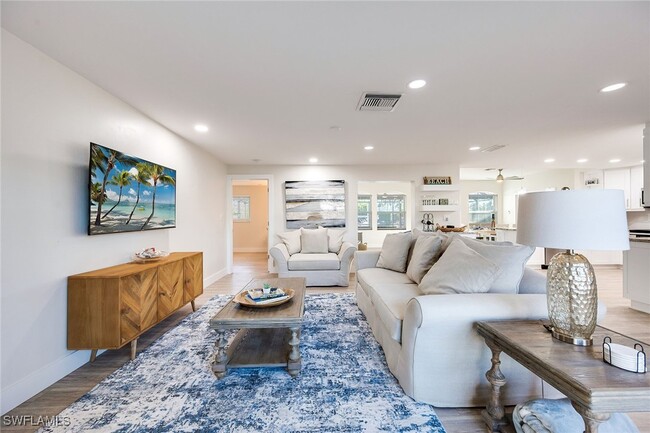 Foto del edificio - 1410 Curlew Ave