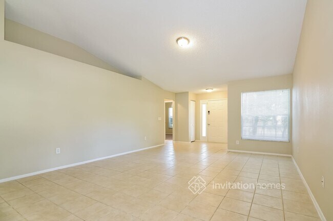 Building Photo - 5908 Button Quail Ct