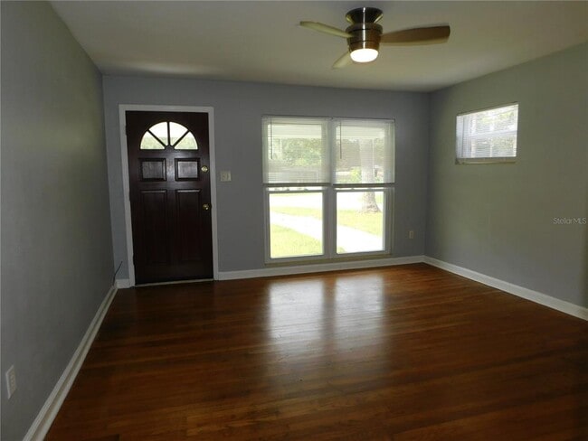 Building Photo - 507 NW 34th Ter