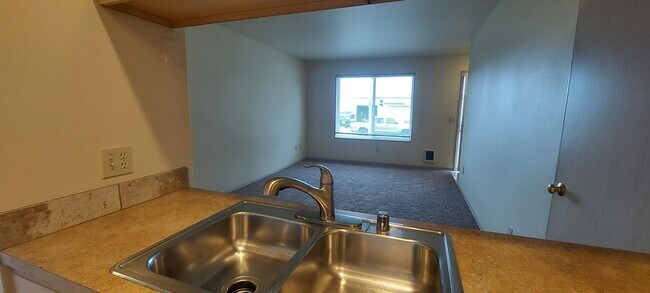Foto del edificio - 2114-2116 Woburn St