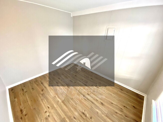 Foto del edificio - 906 Vine St