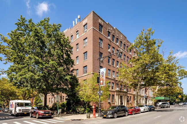 Building Photo - 150 Prospect Park W