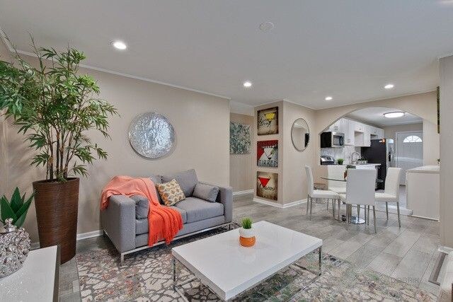 Foto del edificio - 501 Bernice Ct