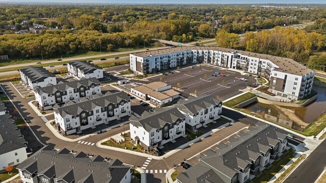 Building Photo - The Espen Residences