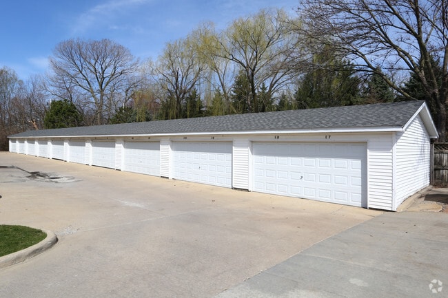 Building Photo - 3 Stortz Drive