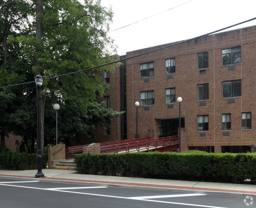 Building Photo - Samuel R. Pierce Apartments