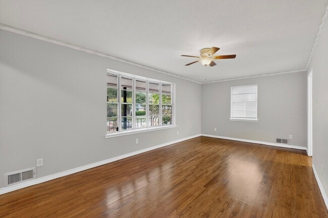 Photo - 2522 Pinebluff Dr House