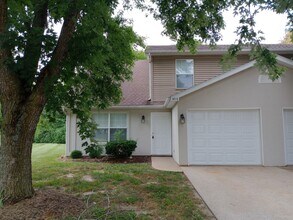 Building Photo - 4414-4416-4416 Cheryl Ct