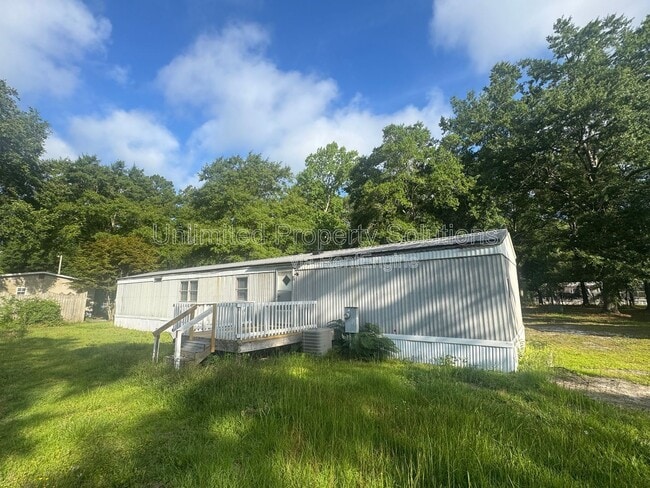 Building Photo - 2445 Quail Run Rd NE