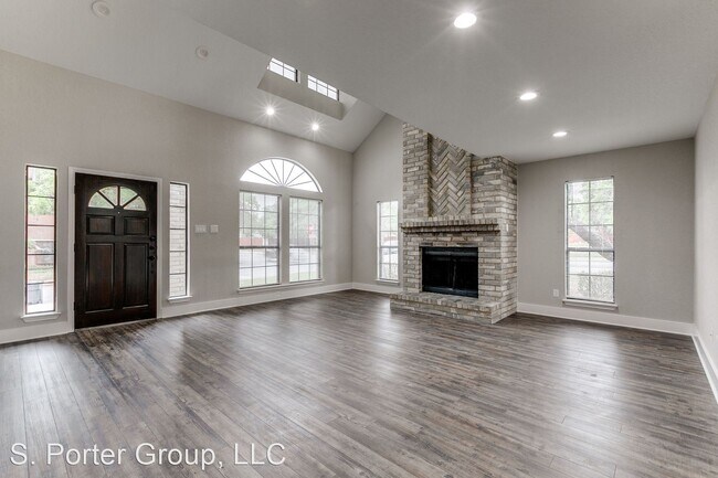 Foto del edificio - 4 br, 2.5 bath House - 9002 Brickwood