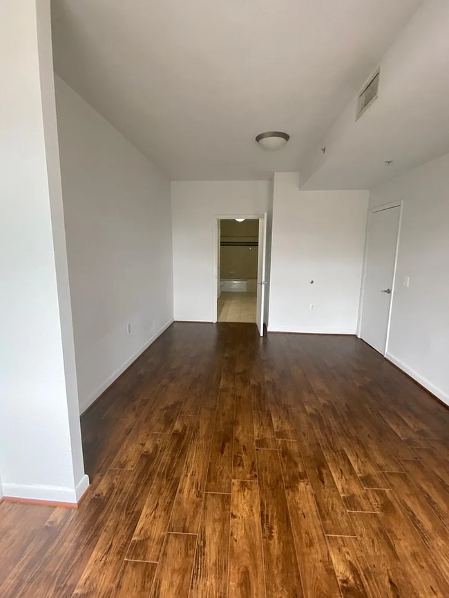 Photo - 400 Massachusetts Ave NW Apartment