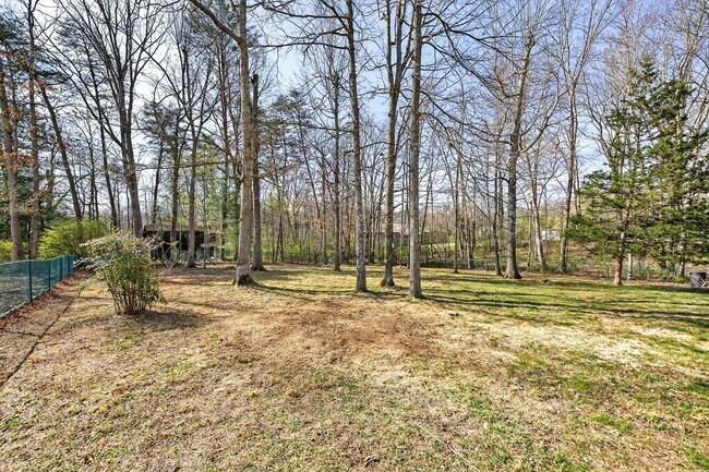 Foto del edificio - 39 Calloway Dr