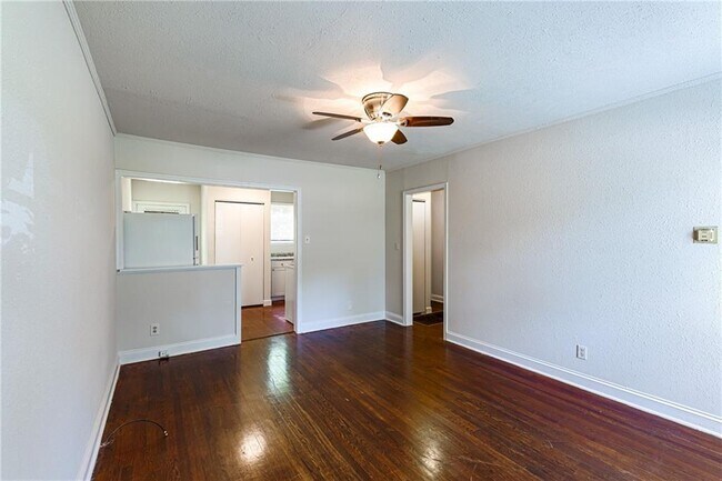 Foto del edificio - 173 Merritt St SE