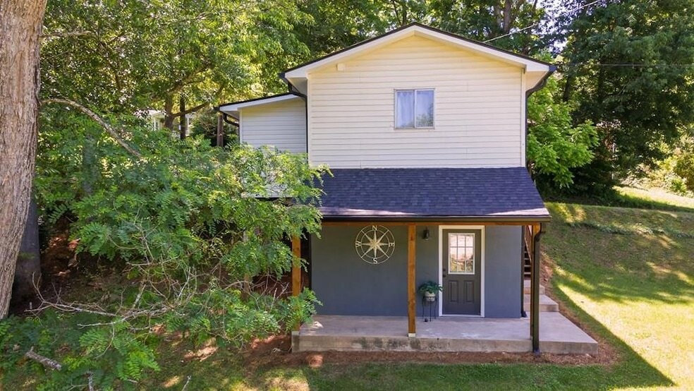 Photo - 138 Sloan Street Unit