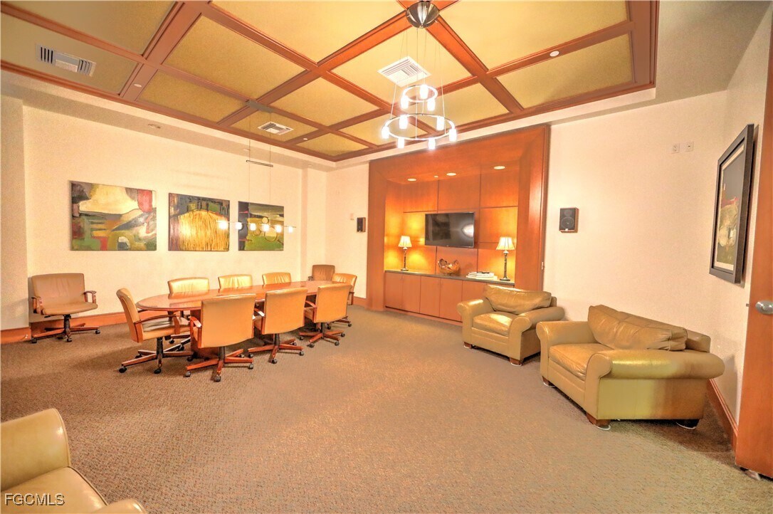 Foto del edificio - 2104 W First St