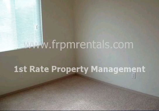 Foto del edificio - Cute 2 Bed/2 Bath Apartment - Pets Welcome