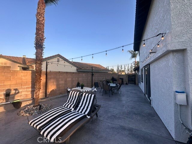 Foto del edificio - 10574 Deerfield Dr