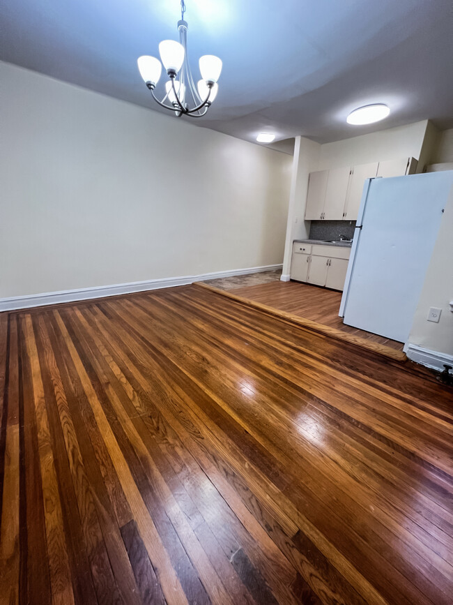 Living room - 7115 Austin St
