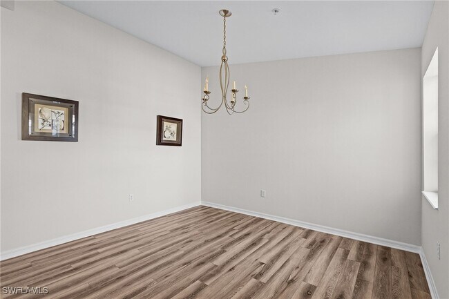 Foto del edificio - 2620 Somerville Loop