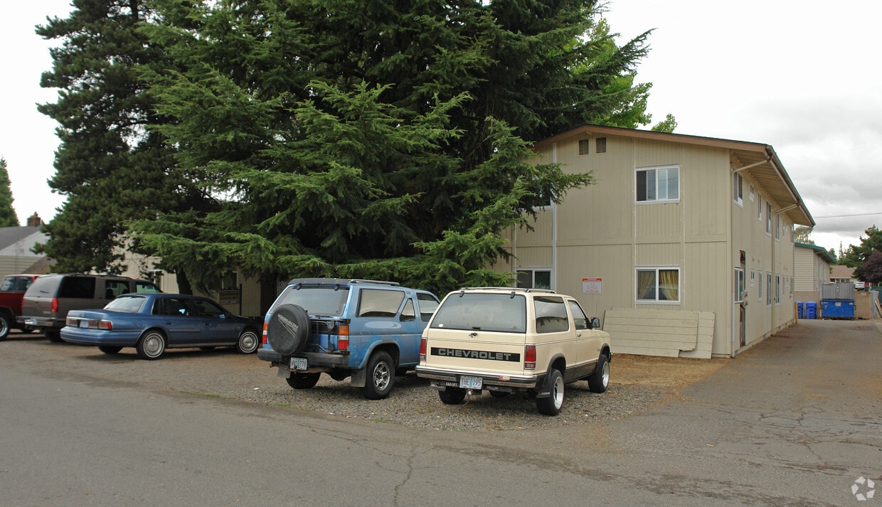 Building Photo - Norman Center Apartments