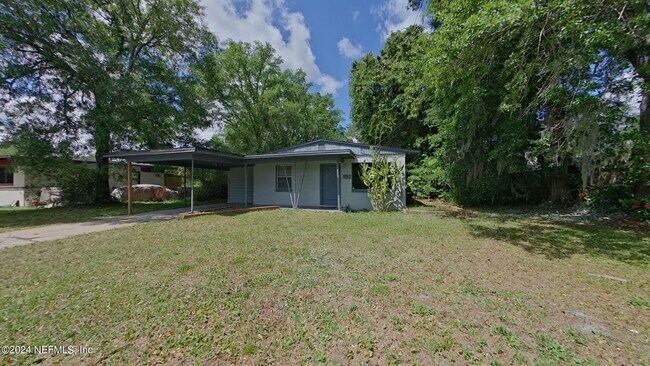 Building Photo - 1750 Lawson Rd