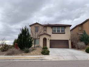 Building Photo - 229 Loma Linda Loop NE
