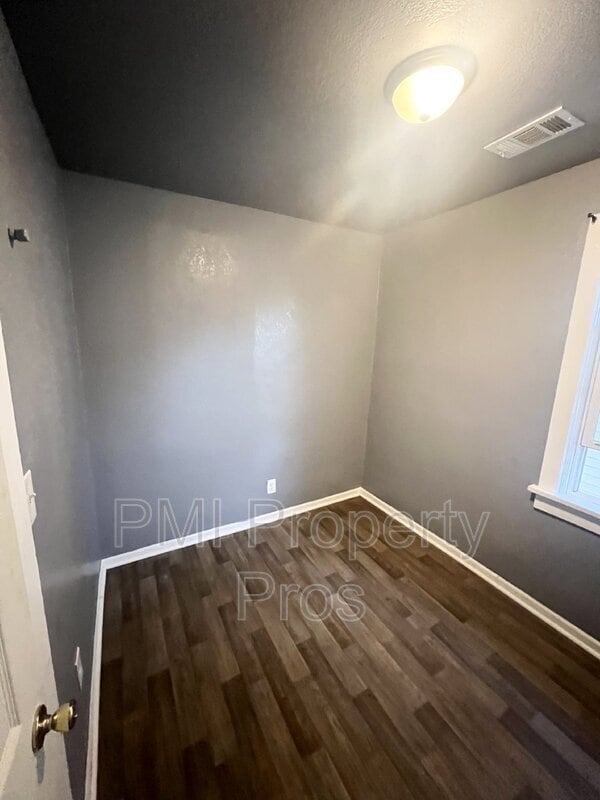 Building Photo - 1235A N 26th St