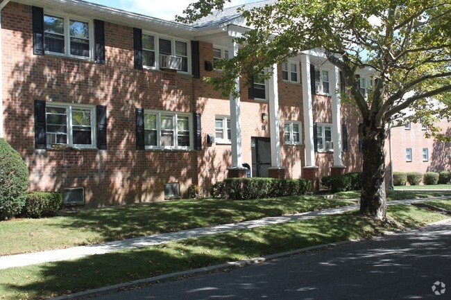 Cottage Street Apartments