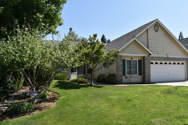 Building Photo - 1785 E Turnberry Ave