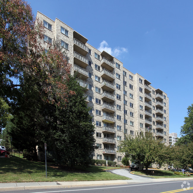 Middlebrooke Apartments Bethesda