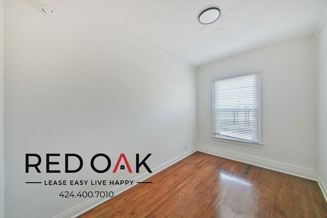 Building Photo - 523 S Westmoreland Ave