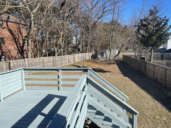 Foto del edificio - 2134 Warwick Ave