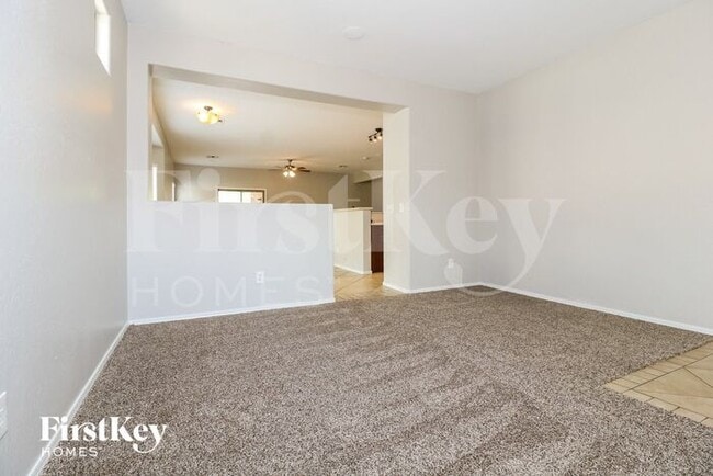 Building Photo - 15227 N 173rd Ln