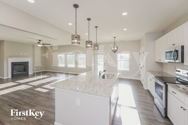 Foto del edificio - 3226 Briar Chapel Dr