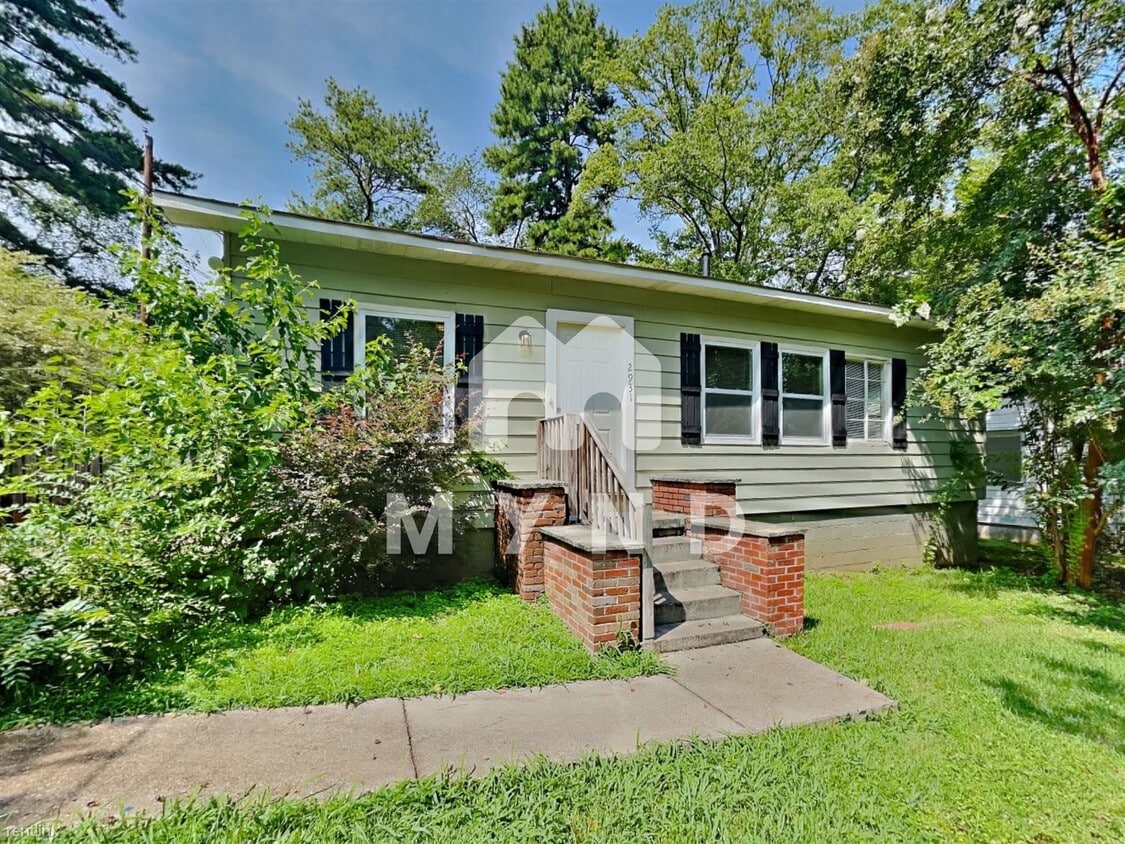 3 br, 1 bath House 2931 Circle Dr House Rental in Hueytown, AL