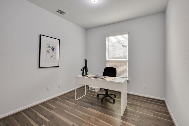 Foto del edificio - 605 Oleander Loop
