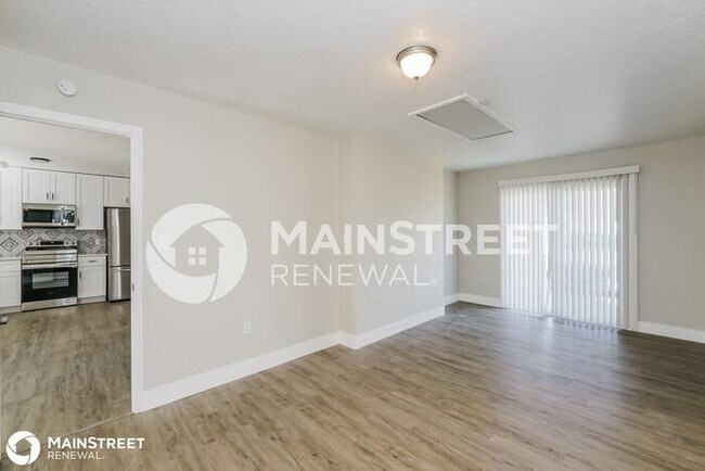 Building Photo - 512 Wildwood Dr