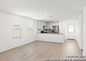 Foto del edificio - 10129 Bridgton Mill