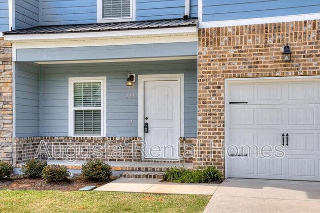Building Photo - 1220 Jessie Way