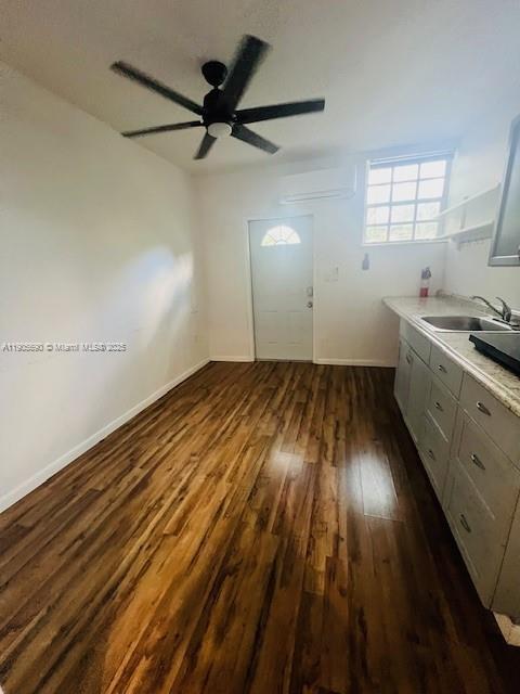 Foto del edificio - 6690 Miramar Pkwy