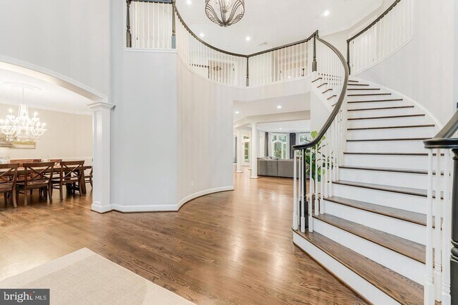 Foto del edificio - 7814 Crownhurst Ct