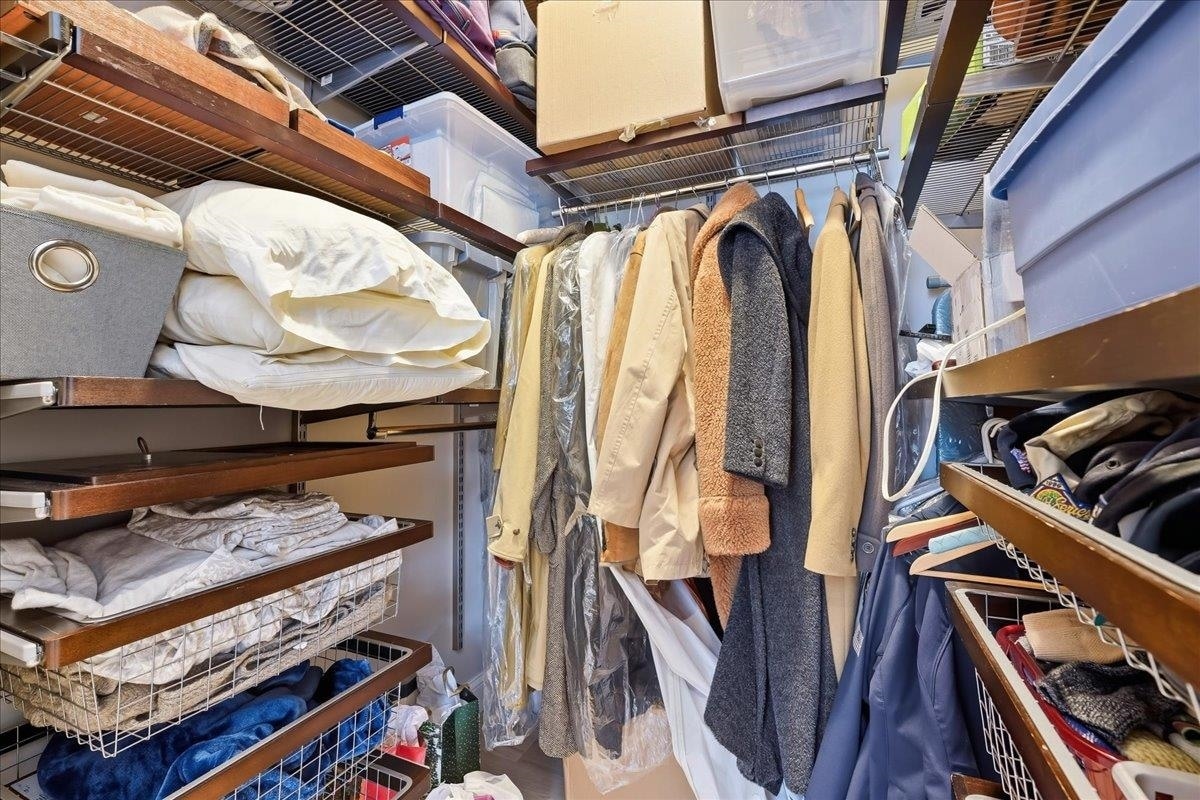 Building Photo - 126 Dudley St