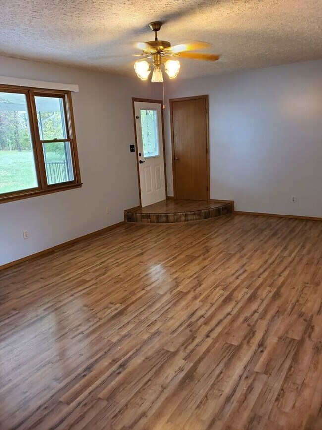 Foto del edificio - Available May 12th!!!! Laquey school district
