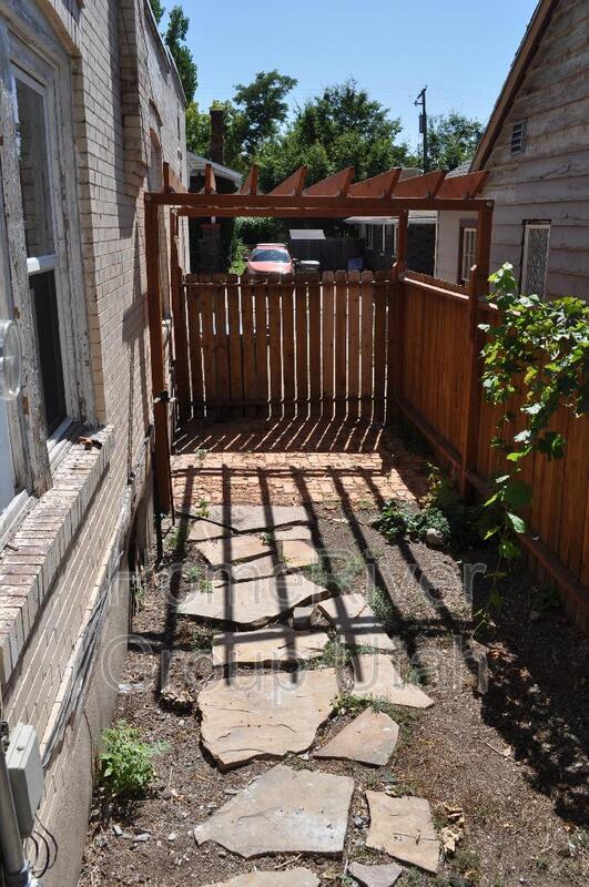 Building Photo - 1071 Norris Pl