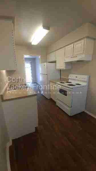 Building Photo - Welcome to 4529 Spinnaker Court