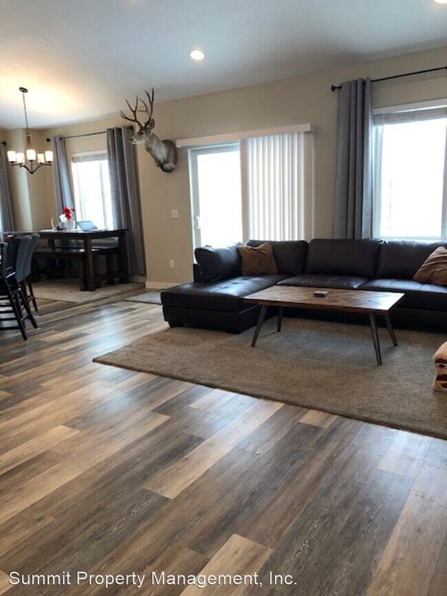 Foto del edificio - 3 br, 2 bath House - 21509 Megan Drive